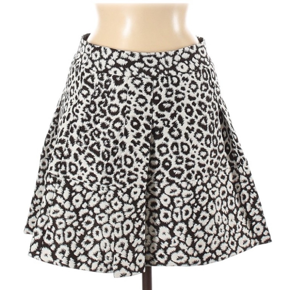 Banana Republic leopard skirt
